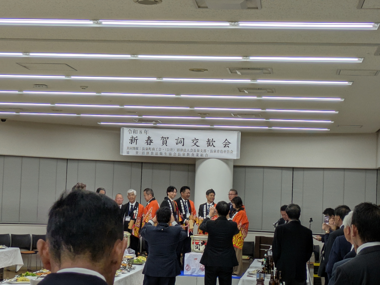 012211000000128 (002)